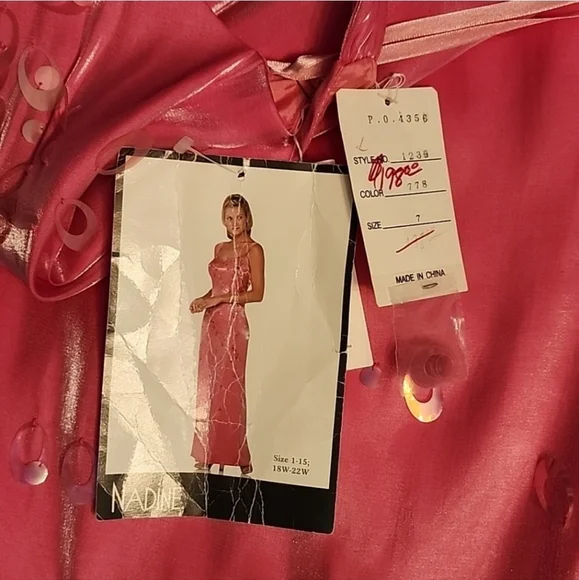 Nadine Dress Vintage 90s Loop & Round Sequins Marilyn Monroe Pink Size 7 - Picture 9 of 10